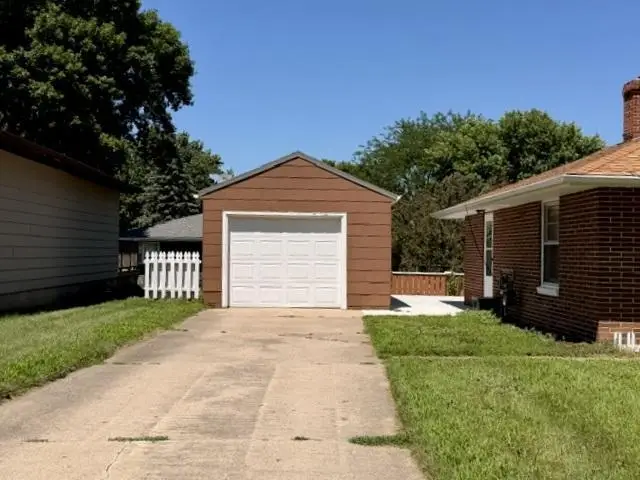 830 6th Street, Windom, MN 56101 - #2
