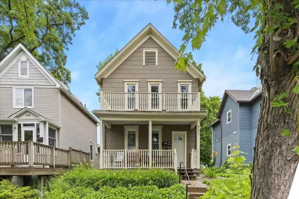 711/713 26th Avenue S, Minneapolis, MN 55454