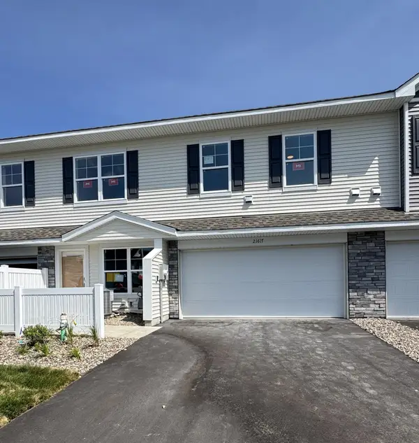 21617 Azalea Lane, Farmington, MN 55024