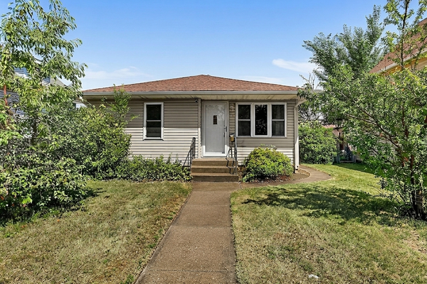 142 25th Avenue N, Saint Cloud, MN 56303