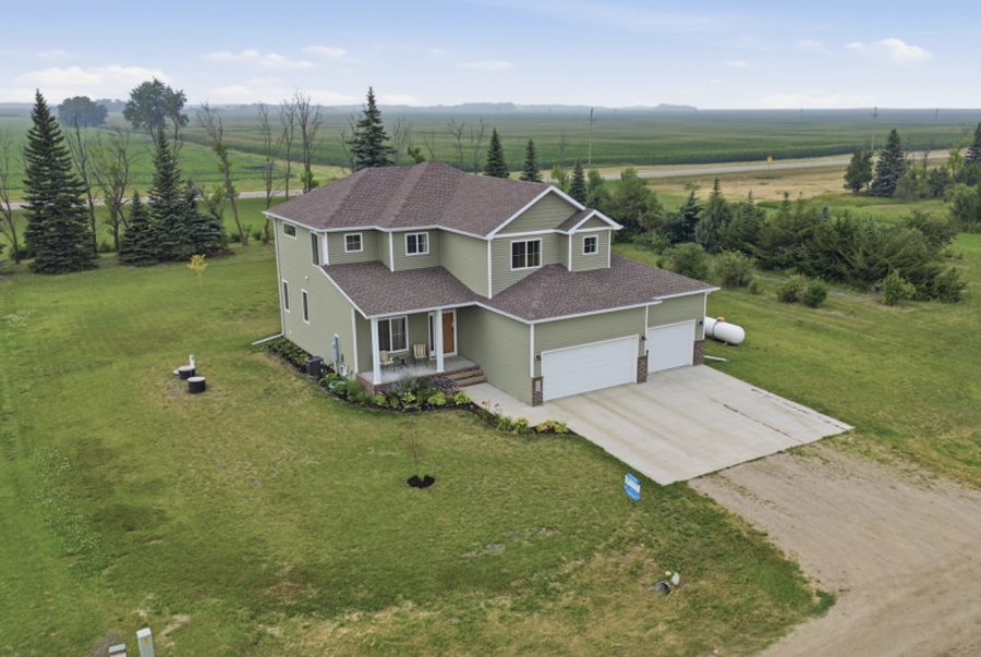 605 Sheyenne Drive, Abercrombie, ND 58001 - #2