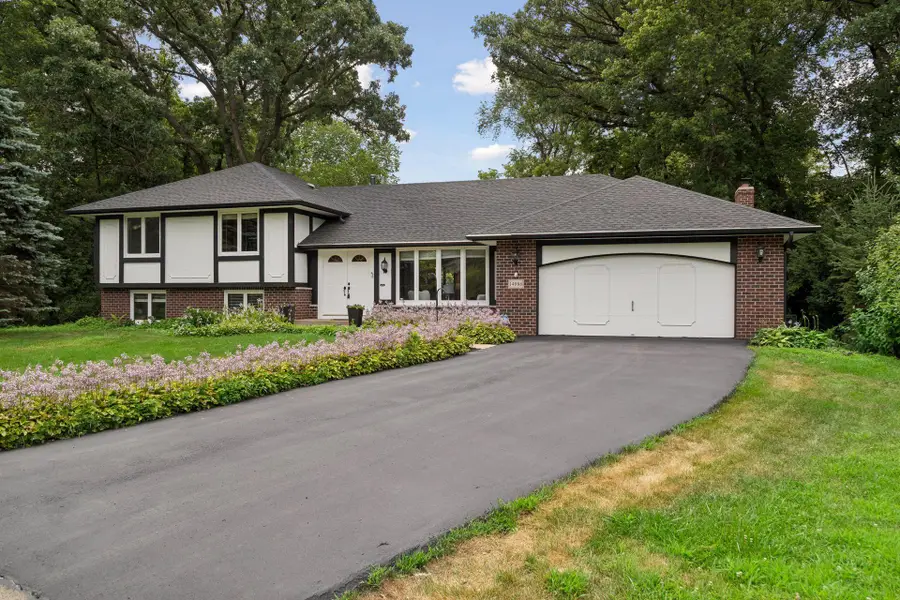 14886 Tealwood Court, Eden Prairie, MN 55347 - #2