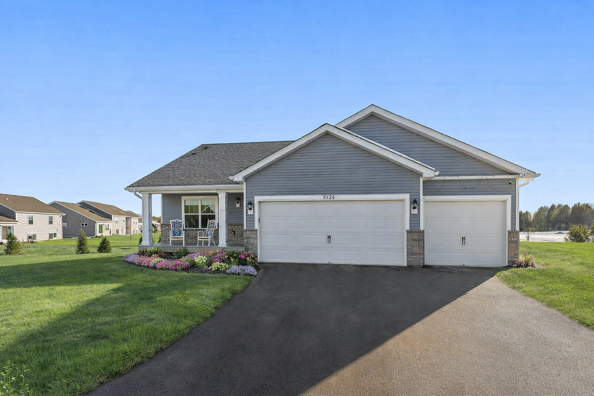5124 Mustang Circle, Woodbury, MN 55129 - #1