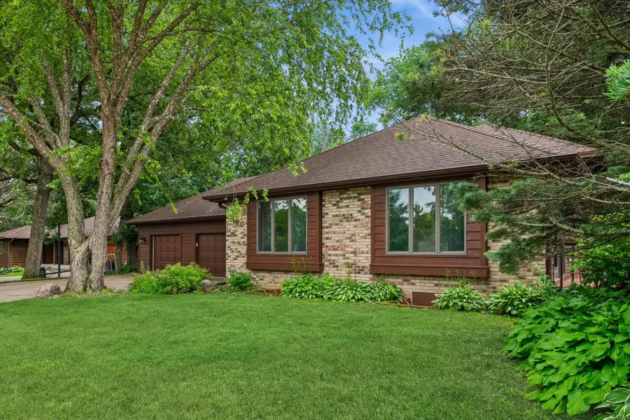 460 Oakhill Road, Chaska, MN 55318 - #2