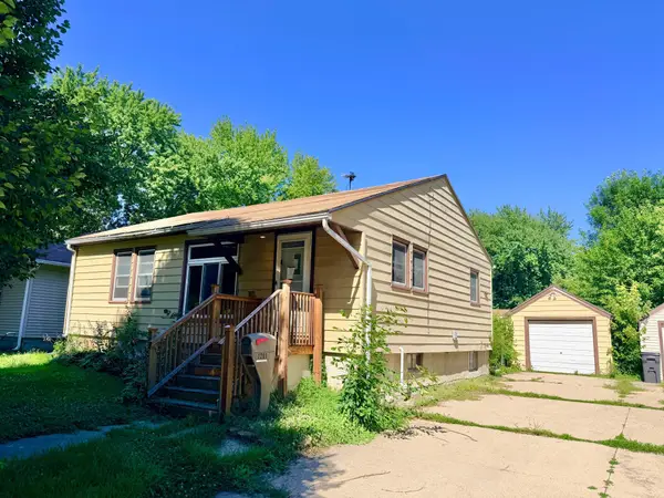 1205 James Avenue, Albert Lea, MN 56007