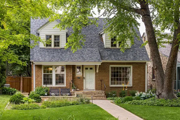 1843 Highland Parkway, Saint Paul, MN 55116