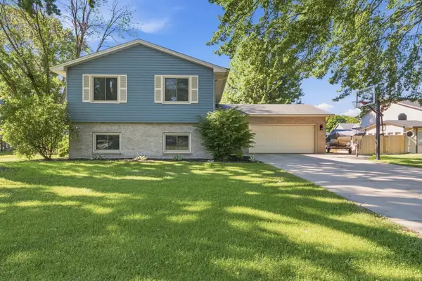 7801 119th Avenue N, Champlin, MN 55316