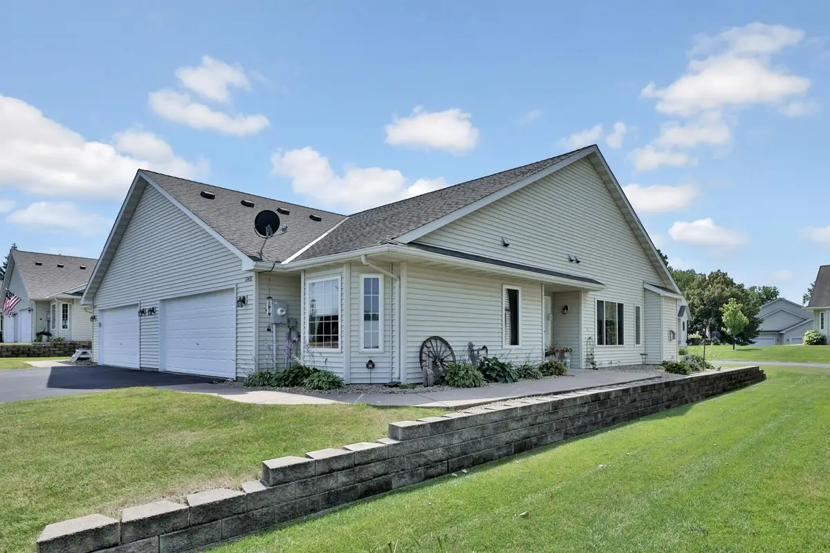 13433 Newlander Avenue, Lindstrom, MN 55045 - #1