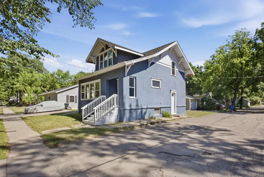1310 11th Avenue S, Fargo, ND 58103 - #2
