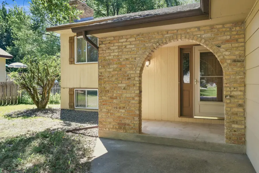 936 97th Lane Ne, Blaine, MN 55434 - #3