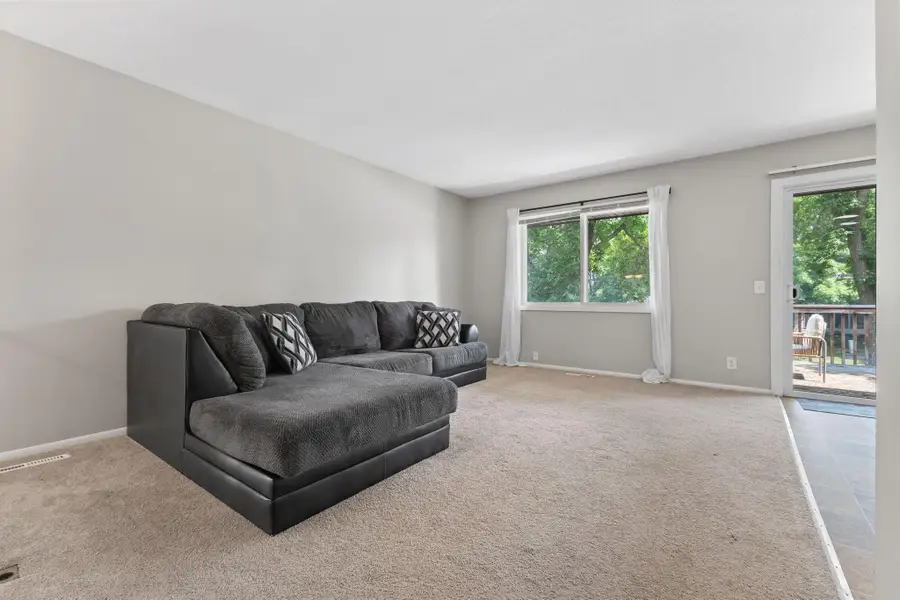 10724 Cavell Road, Bloomington, MN 55438 - #3