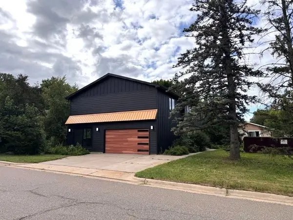 6601 Naomi Drive, Edina, MN 55439