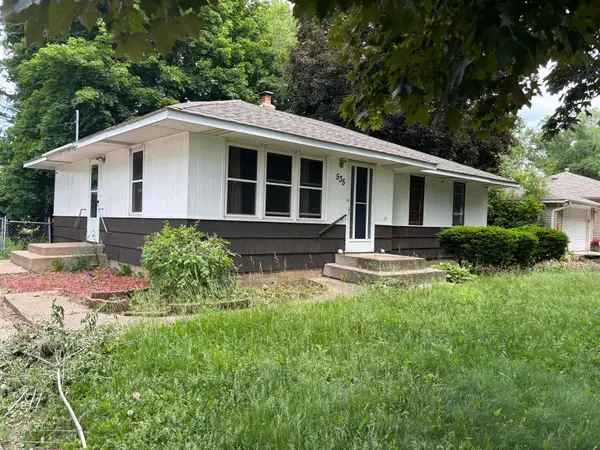 1701 Dixon Drive, Saint Paul Park, MN 55071