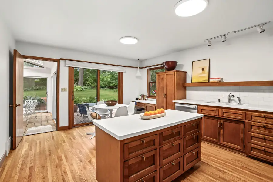 110 19th Avenue Sw, New Brighton, MN 55112 - #3