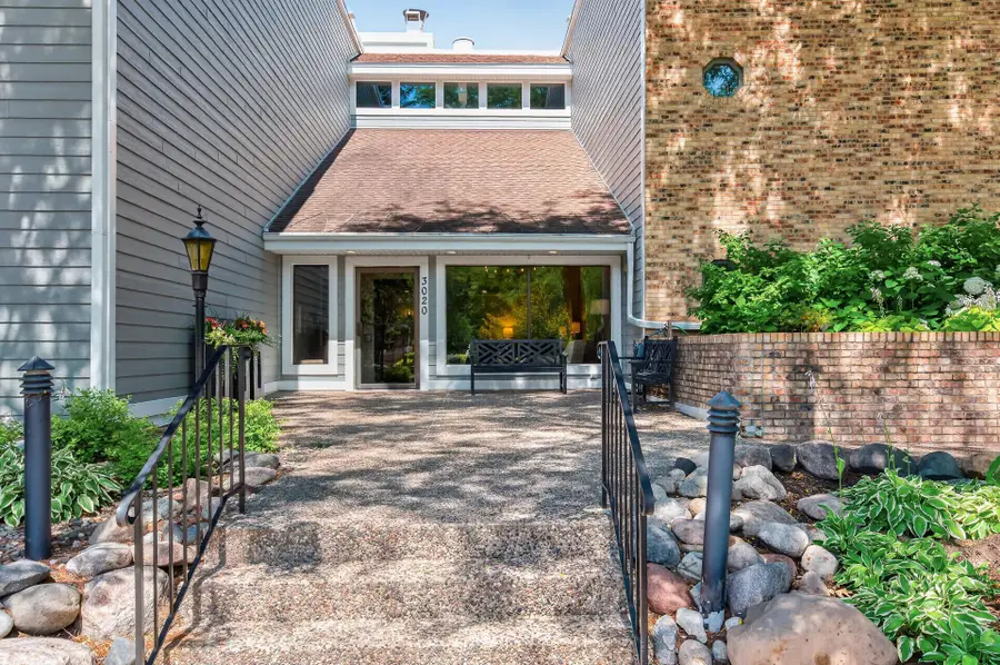 3020 Saint Albans Mill Road #205, Hopkins, MN 55305 - #3