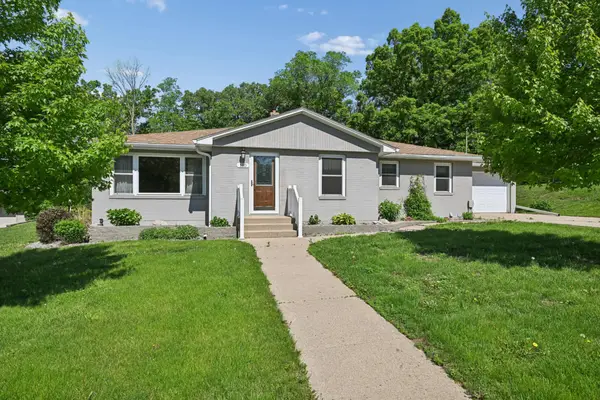 110 Circle Drive, Jackson, MN 56143