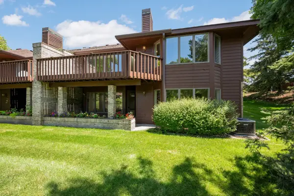 7798 Lochmere Terrace, Edina, MN 55439