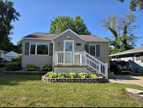 117 W Maple Street, Marshall, MN 56258