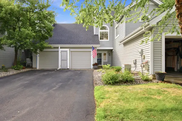 1805 Terraceview Lane N #C, Plymouth, MN 55447