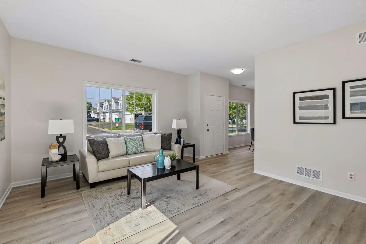 1336 Yorkshire Lane, Shakopee, MN 55379 - #1