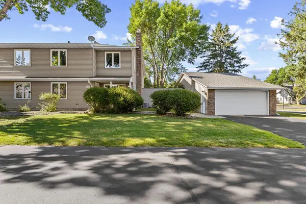9390 Ranchview Lane N, Maple Grove, MN 55369
