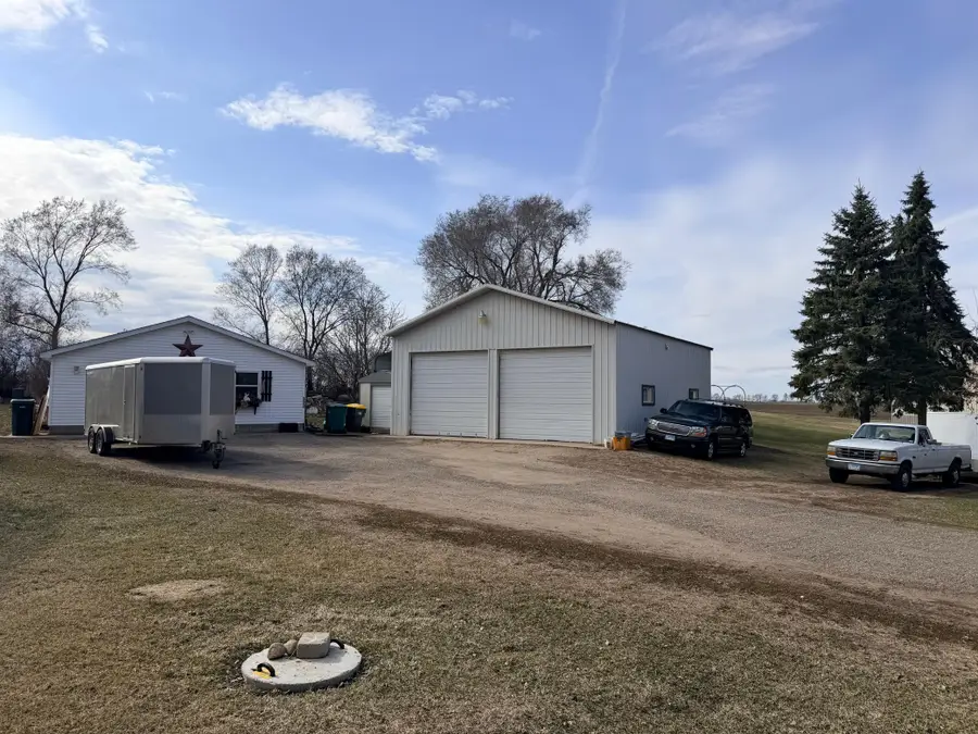 9711 Ireland Avenue Nw, Annandale, MN 55302 - #3