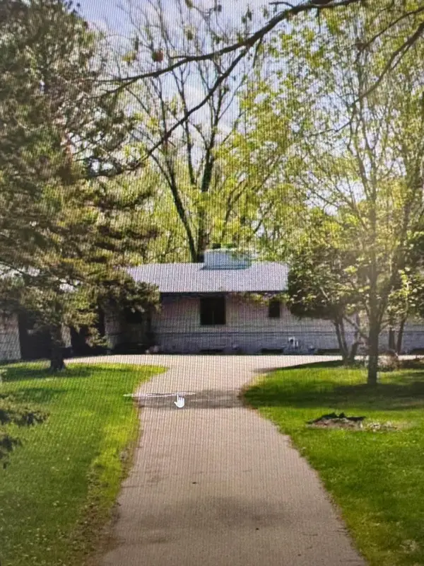 9149 Meadowview Road, Bloomington, MN 55425