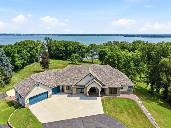 500 Barton Avenue Nw, Buffalo, MN 55313