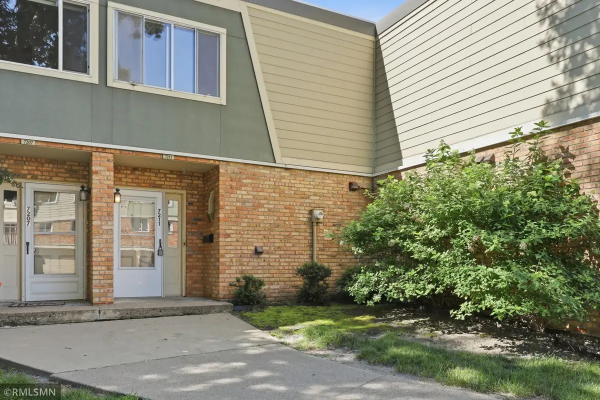7211 W Franklin Avenue, Saint Louis Park, MN 55426 - #1