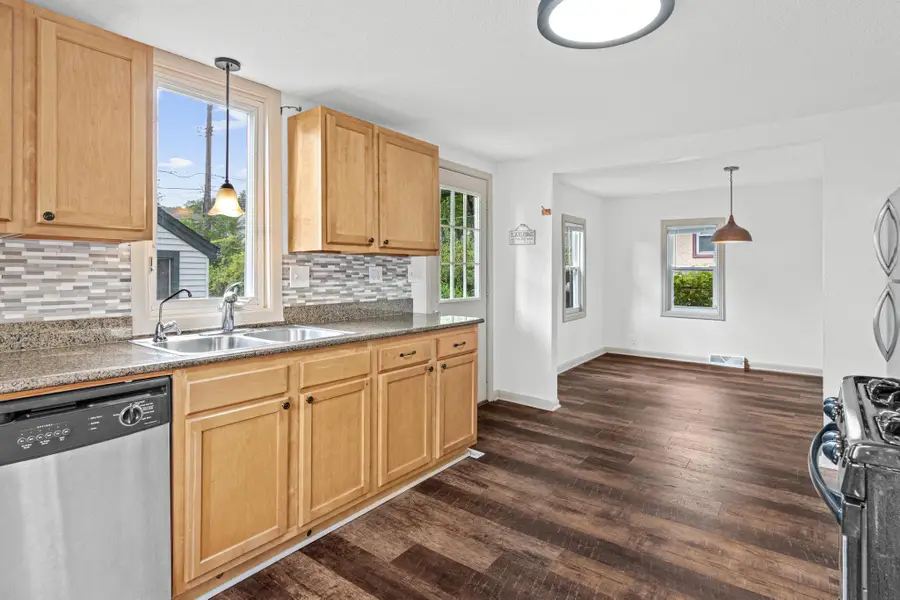 920 8th Avenue S, South Saint Paul, MN 55075 - #2