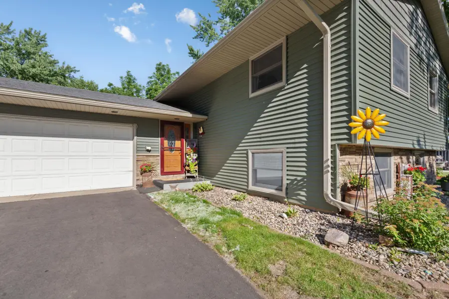 508 Ridge Road, Henderson, MN 56044 - #3