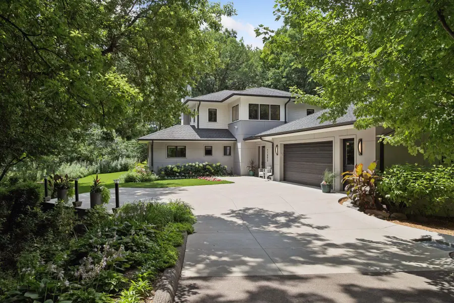 11895 Douglynn Drive, Minnetonka, MN 55343 - #2