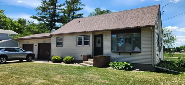 176 Powers Avenue N, Alden, MN 56009