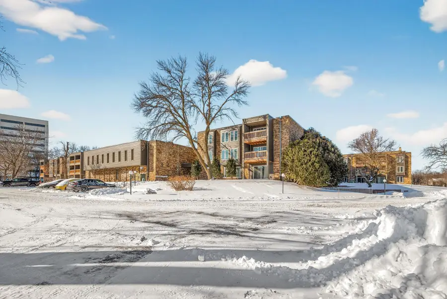 450 Ford Road #313, Saint Louis Park, MN 55426 - #3