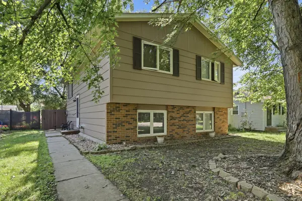 134 34th Avenue N, Saint Cloud, MN 56303