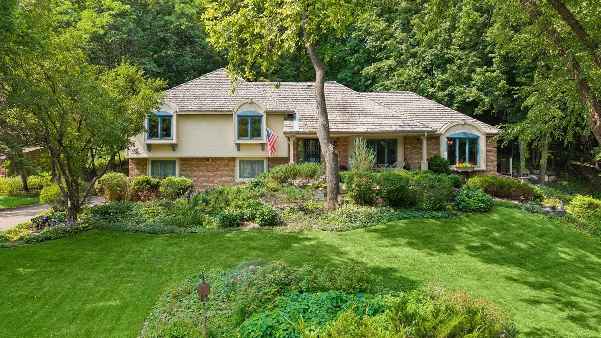 18864 Heathcote Drive, Deephaven, MN 55391 - #1