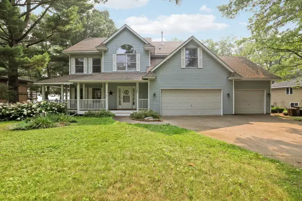 33367 Rhinestone Street Nw, Princeton, MN 55371