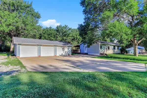 18536 147th Street Nw, Elk River, MN 55330