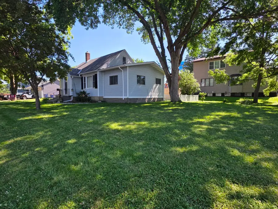 717 Forest Street, Kenyon, MN 55946 - #2