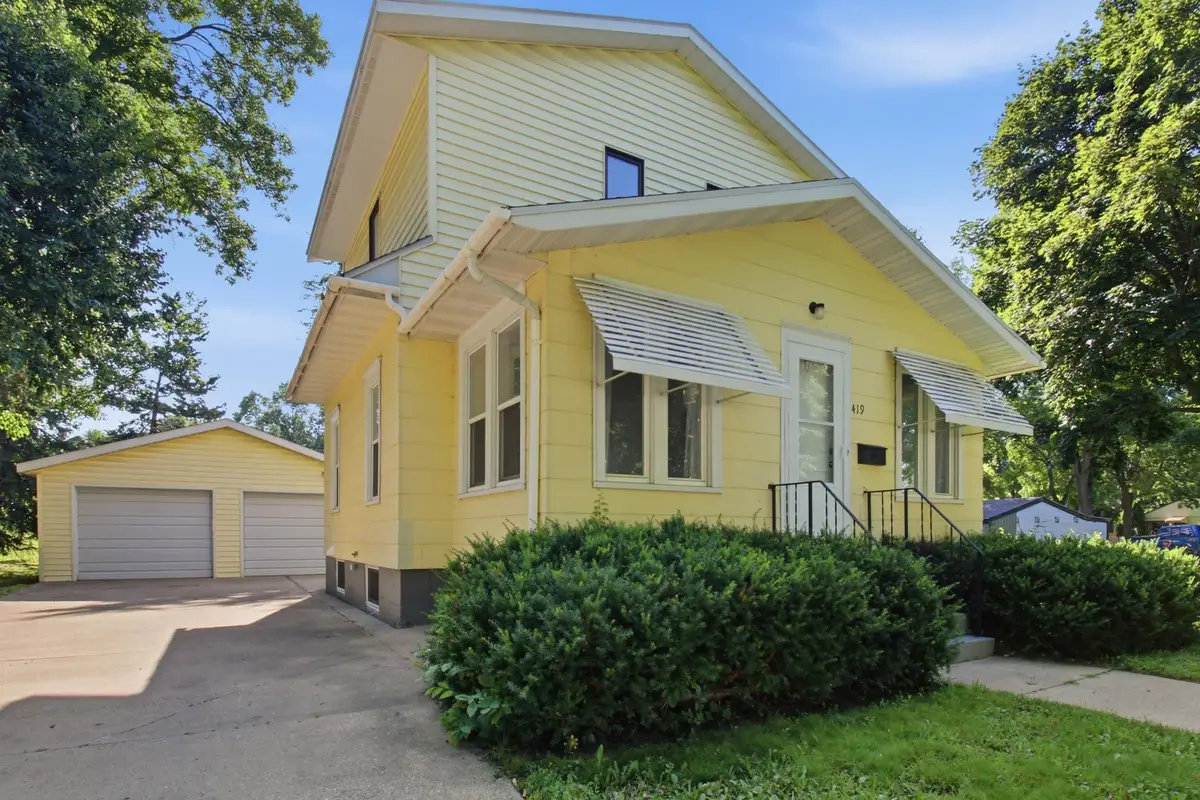 419 5th Street Se, Willmar, MN 56201 - #1