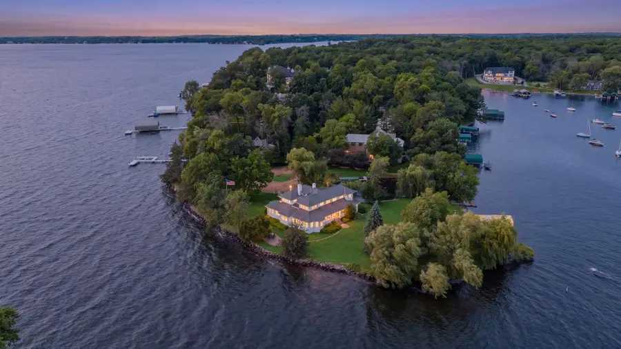3845 Northome Road, Deephaven, MN 55391 - #2