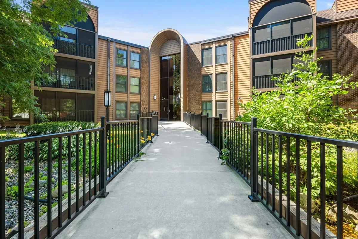 9600 Portland Avenue S #220, Bloomington, MN 55420 - #1