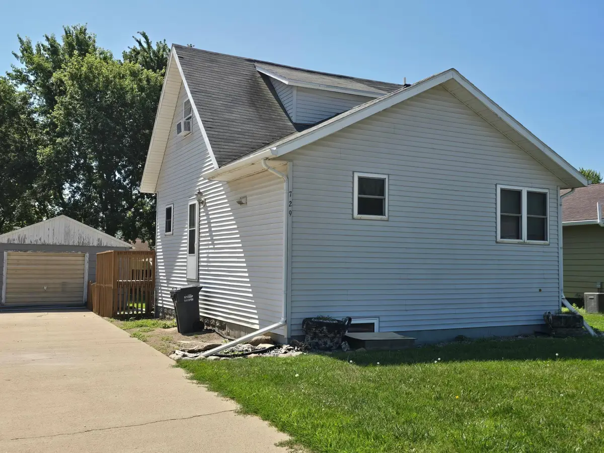729 4th Avenue, Brewster, MN 56119 - #1
