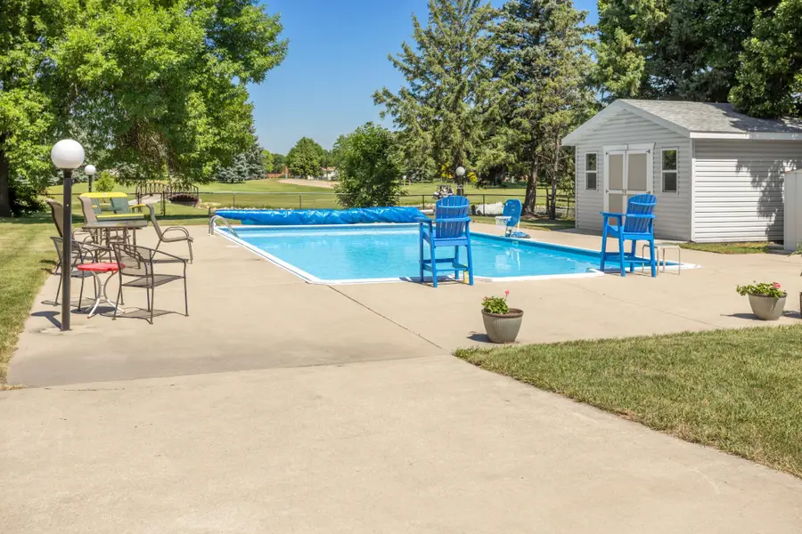 124 Prairiewood Drive S, Fargo, ND 58103 - #3
