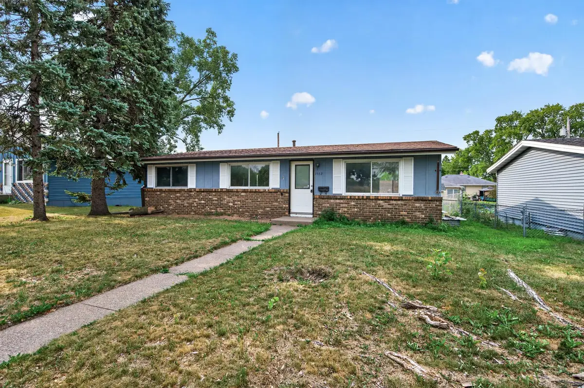 1582 3rd Street E, Saint Paul, MN 55106 - #1