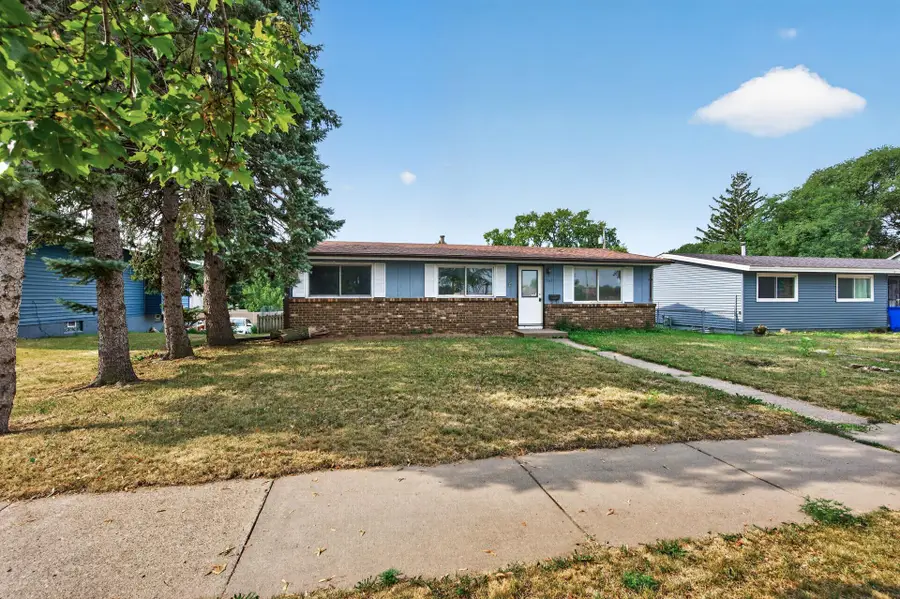 1582 3rd Street E, Saint Paul, MN 55106 - #3