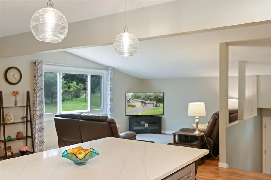 8944 Darnel Road, Eden Prairie, MN 55347 - #3