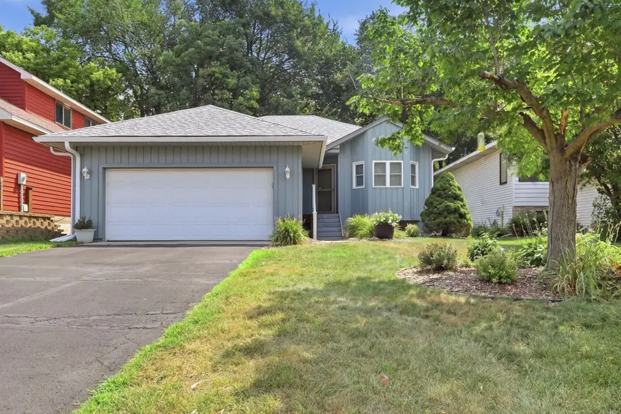 13150 Fordham Court, Apple Valley, MN 55124 - #2