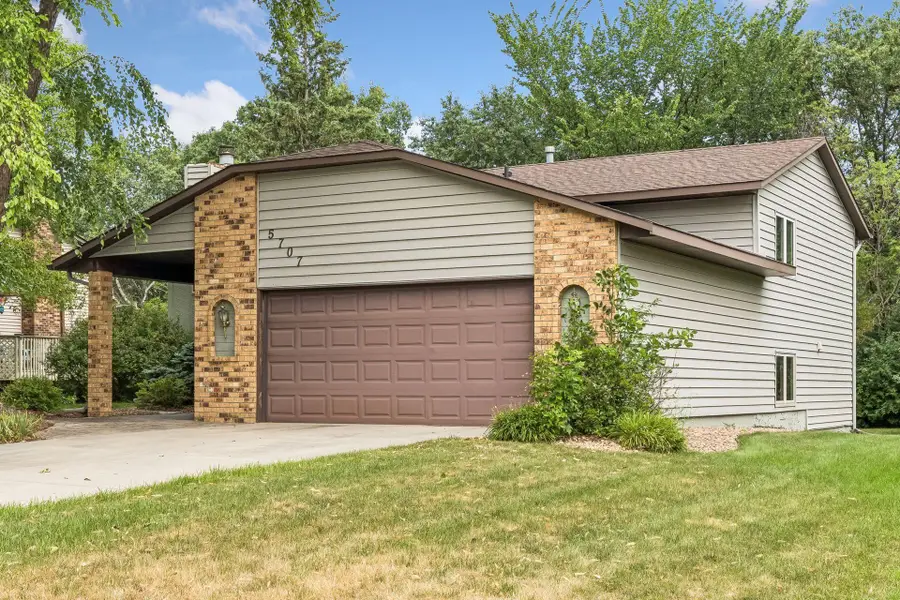 5707 125th Street W, Apple Valley, MN 55124 - #2