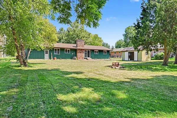206 Lincoln Avenue S, New Prague, MN 56071